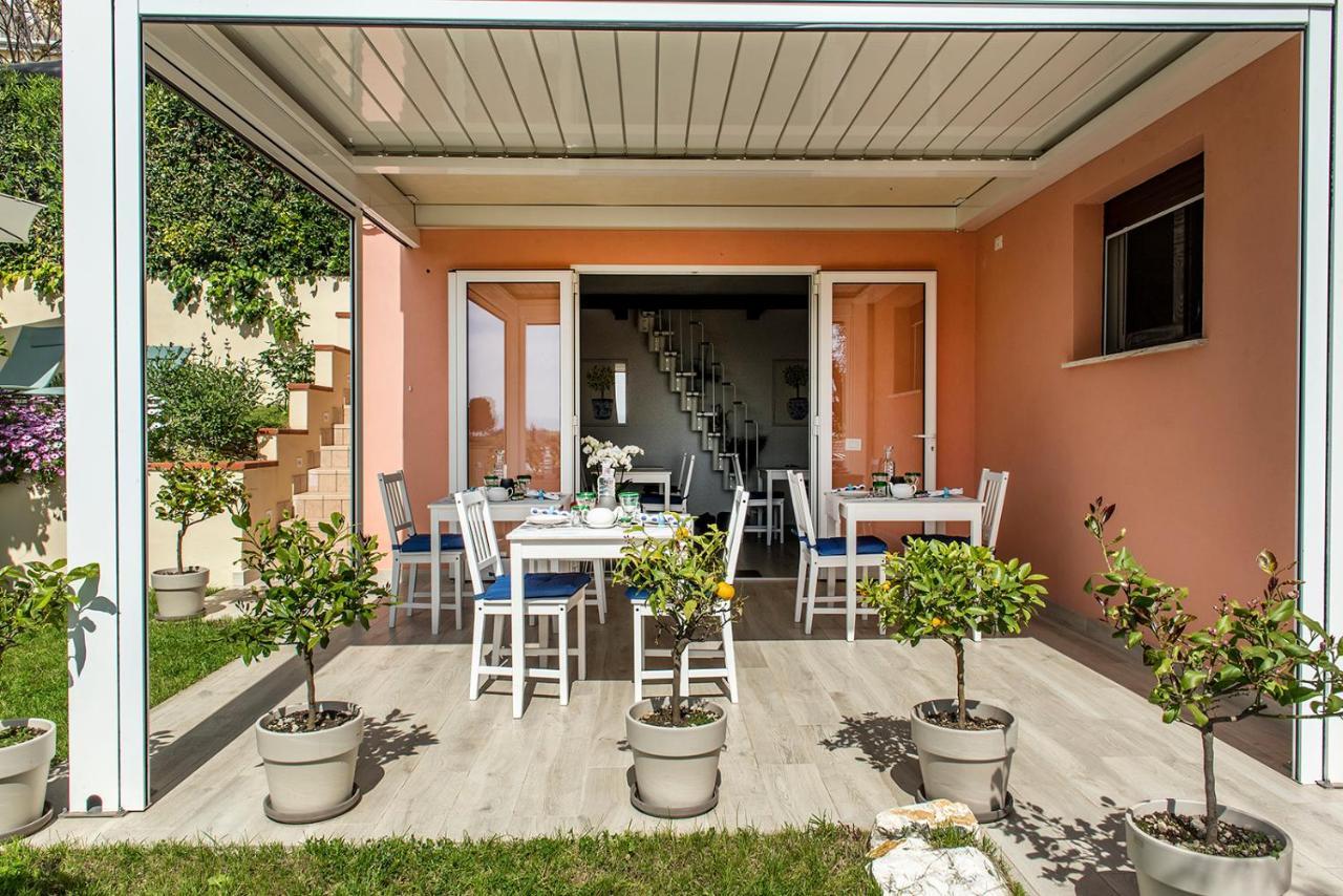 Accanto Alle Mura & Relax Spa Bed & Breakfast Sirolo